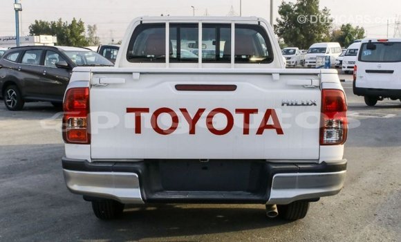 Buy Import Toyota Hilux White Car in Import - Dubai in Enga Buy Import Toyota Hilux White Car in Import - Dubai in Enga