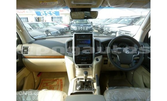 Buy Import Toyota Land Cruiser Black Car in Import - Dubai in Enga Buy Import Toyota Land Cruiser Black Car in Import - Dubai in Enga