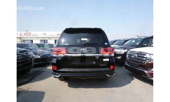Buy Import Toyota Land Cruiser Black Car in Import - Dubai in Enga Buy Import Toyota Land Cruiser Black Car in Import - Dubai in Enga