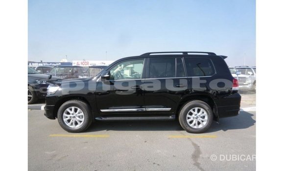 Buy Import Toyota Land Cruiser Black Car in Import - Dubai in Enga Buy Import Toyota Land Cruiser Black Car in Import - Dubai in Enga