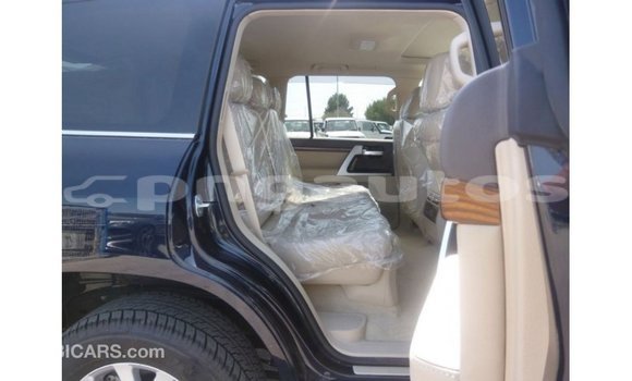 Buy Import Toyota Land Cruiser Blue Car in Import - Dubai in Enga Buy Import Toyota Land Cruiser Blue Car in Import - Dubai in Enga