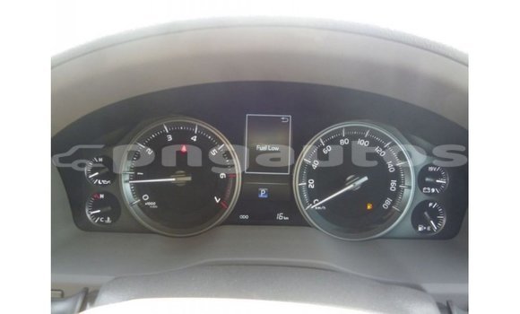 Buy Import Toyota Land Cruiser Blue Car in Import - Dubai in Enga Buy Import Toyota Land Cruiser Blue Car in Import - Dubai in Enga