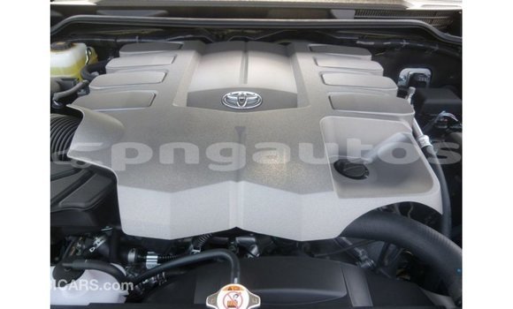 Buy Import Toyota Land Cruiser Blue Car in Import - Dubai in Enga Buy Import Toyota Land Cruiser Blue Car in Import - Dubai in Enga