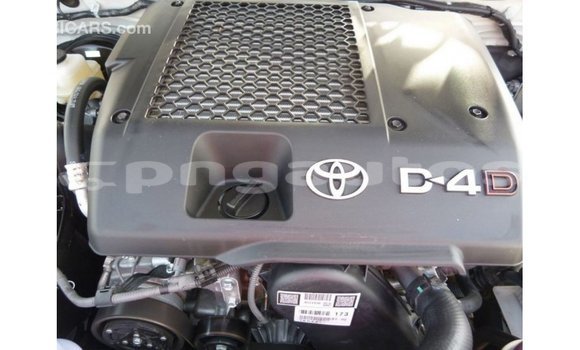 Buy Import Toyota Hilux Other Car in Import - Dubai in Enga Buy Import Toyota Hilux Other Car in Import - Dubai in Enga