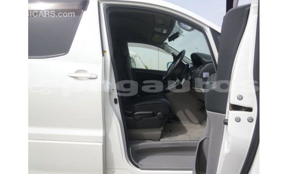 Buy Import Toyota Alphard White Car in Import - Dubai in Enga Buy Import Toyota Alphard White Car in Import - Dubai in Enga