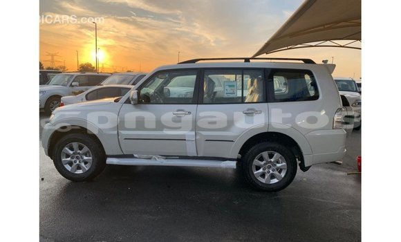 Buy Import Mitsubishi Pajero Black Car in Import - Dubai in Enga Buy Import Mitsubishi Pajero Black Car in Import - Dubai in Enga