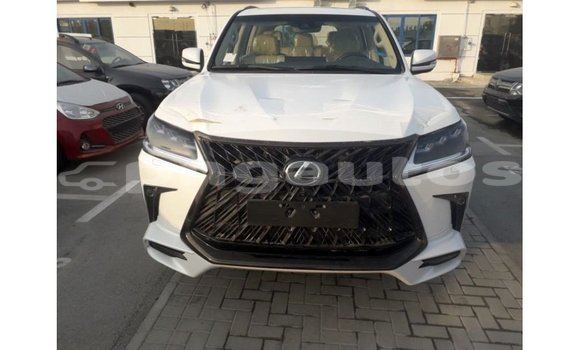Buy Import Lexus LX White Car in Import - Dubai in Enga Buy Import Lexus LX White Car in Import - Dubai in Enga