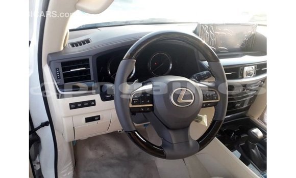 Buy Import Lexus LX White Car in Import - Dubai in Enga Buy Import Lexus LX White Car in Import - Dubai in Enga