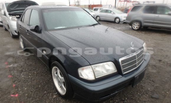 Buy Used Mercedes-Benz C–Class Other Car in Vanimo in Sandaun
