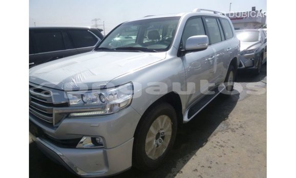 Buy Import Toyota Land Cruiser Other Car in Import - Dubai in Enga Buy Import Toyota Land Cruiser Other Car in Import - Dubai in Enga