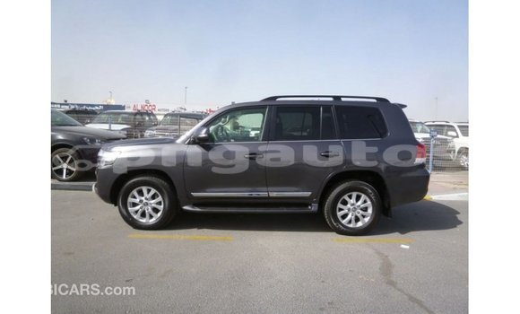 Buy Import Toyota Land Cruiser Other Car in Import - Dubai in Enga Buy Import Toyota Land Cruiser Other Car in Import - Dubai in Enga