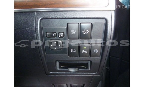 Buy Import Toyota Land Cruiser Other Car in Import - Dubai in Enga Buy Import Toyota Land Cruiser Other Car in Import - Dubai in Enga