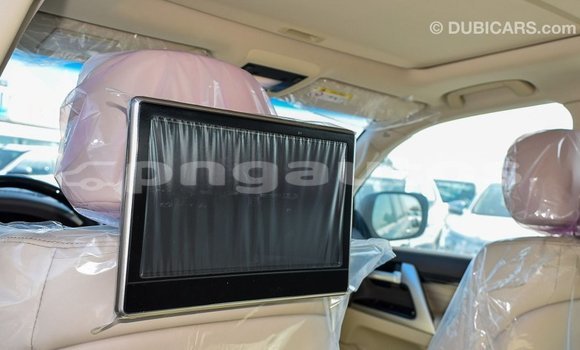 Buy Import Toyota Land Cruiser Black Car in Import - Dubai in Enga Buy Import Toyota Land Cruiser Black Car in Import - Dubai in Enga