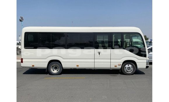 Buy Import Toyota Coaster White Car in Import - Dubai in Enga Buy Import Toyota Coaster White Car in Import - Dubai in Enga