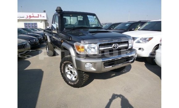 Buy Import Toyota Land Cruiser Other Car in Import - Dubai in Enga Buy Import Toyota Land Cruiser Other Car in Import - Dubai in Enga