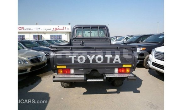 Buy Import Toyota Land Cruiser Other Car in Import - Dubai in Enga Buy Import Toyota Land Cruiser Other Car in Import - Dubai in Enga