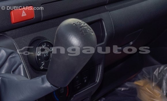 Buy Import Toyota Hiace White Car in Import - Dubai in Enga Buy Import Toyota Hiace White Car in Import - Dubai in Enga