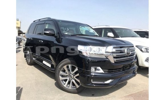Buy Import Toyota Land Cruiser Black Car in Import - Dubai in Enga Buy Import Toyota Land Cruiser Black Car in Import - Dubai in Enga