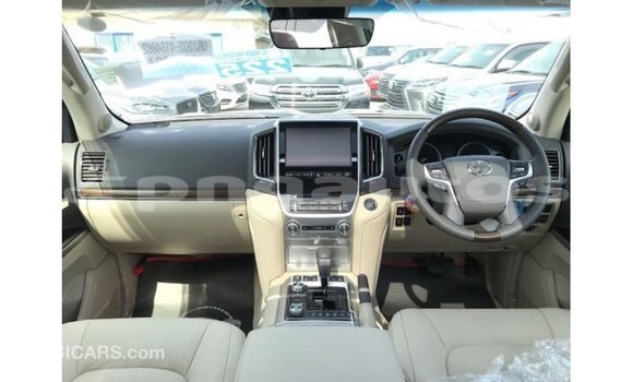 Buy Import Toyota Land Cruiser Black Car in Import - Dubai in Enga Buy Import Toyota Land Cruiser Black Car in Import - Dubai in Enga