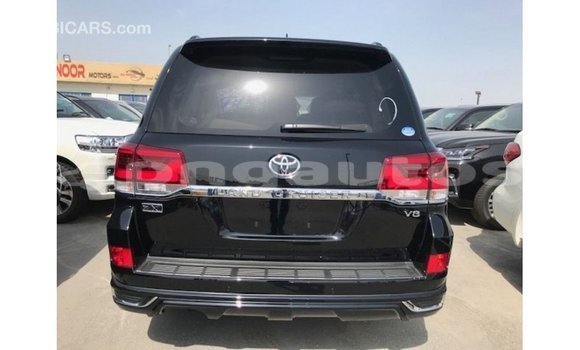 Buy Import Toyota Land Cruiser Black Car in Import - Dubai in Enga Buy Import Toyota Land Cruiser Black Car in Import - Dubai in Enga