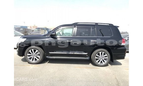 Buy Import Toyota Land Cruiser Black Car in Import - Dubai in Enga Buy Import Toyota Land Cruiser Black Car in Import - Dubai in Enga