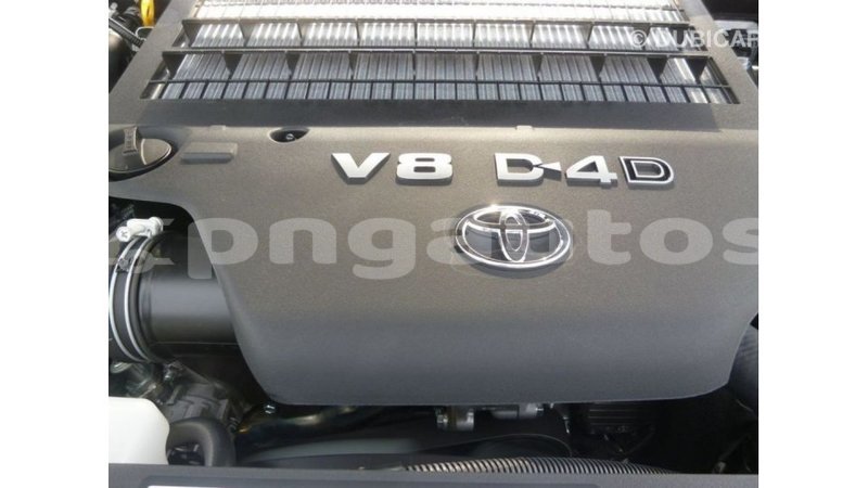 Big with watermark toyota land cruiser enga import dubai 5291