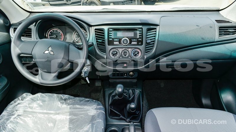 Big with watermark mitsubishi l200 enga import dubai 5297