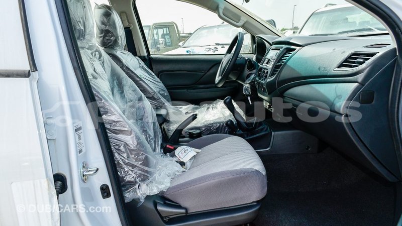 Big with watermark mitsubishi l200 enga import dubai 5297