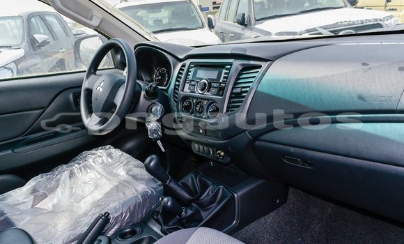 Buy Import Mitsubishi L200 White Car in Import - Dubai in Enga Buy Import Mitsubishi L200 White Car in Import - Dubai in Enga