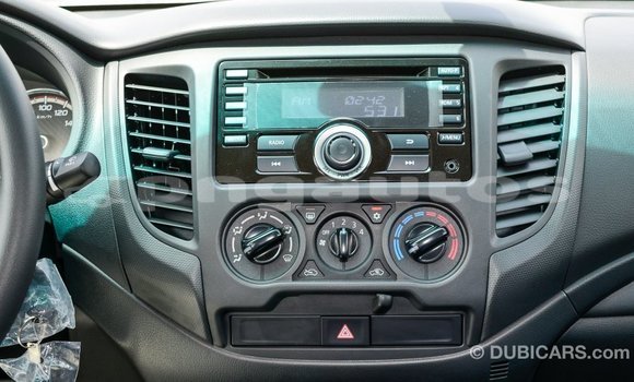 Buy Import Mitsubishi L200 White Car in Import - Dubai in Enga Buy Import Mitsubishi L200 White Car in Import - Dubai in Enga