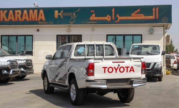 Buy Import Toyota Hilux White Car in Import - Dubai in Enga Buy Import Toyota Hilux White Car in Import - Dubai in Enga
