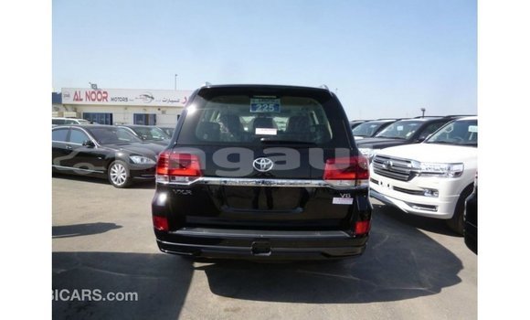 Buy Import Toyota Land Cruiser Black Car in Import - Dubai in Enga Buy Import Toyota Land Cruiser Black Car in Import - Dubai in Enga
