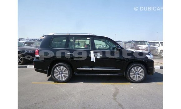 Buy Import Toyota Land Cruiser Black Car in Import - Dubai in Enga Buy Import Toyota Land Cruiser Black Car in Import - Dubai in Enga