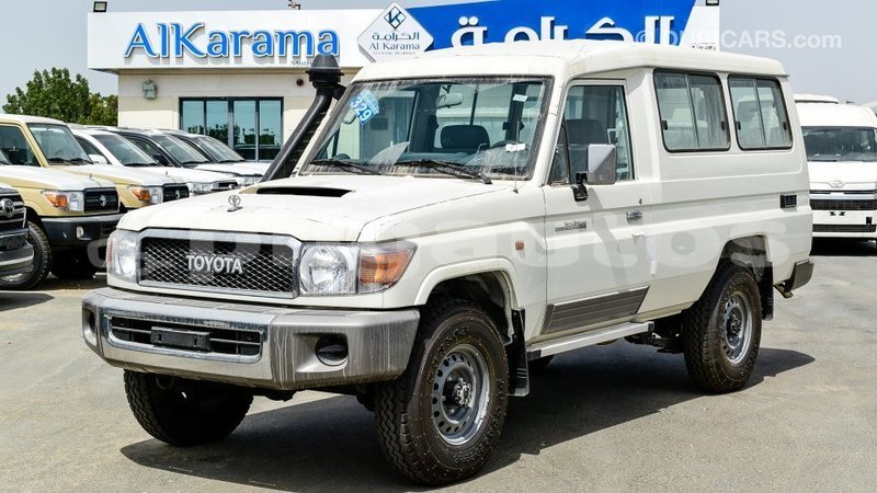 Big with watermark toyota land cruiser enga import dubai 5306