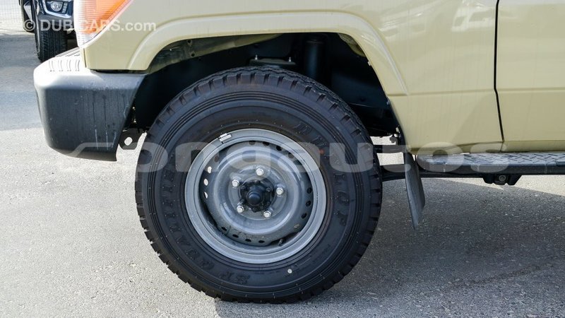 Big with watermark toyota land cruiser enga import dubai 5314