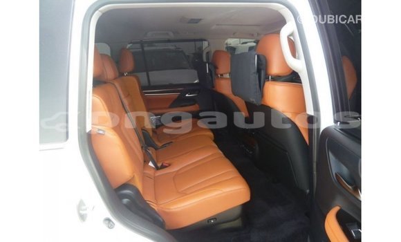 Buy Import Lexus LX White Car in Import - Dubai in Enga Buy Import Lexus LX White Car in Import - Dubai in Enga