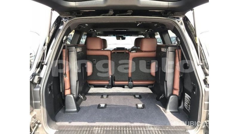Big with watermark toyota land cruiser enga import dubai 5316