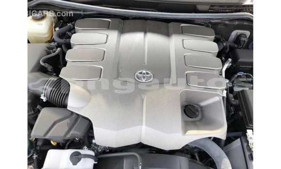 Buy Import Toyota Land Cruiser Black Car in Import - Dubai in Enga Buy Import Toyota Land Cruiser Black Car in Import - Dubai in Enga