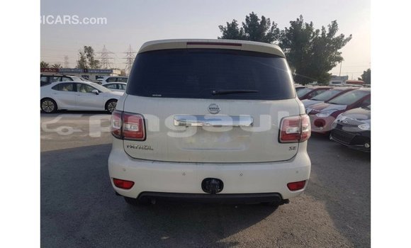 Buy Import Nissan Patrol White Car in Import - Dubai in Enga Buy Import Nissan Patrol White Car in Import - Dubai in Enga