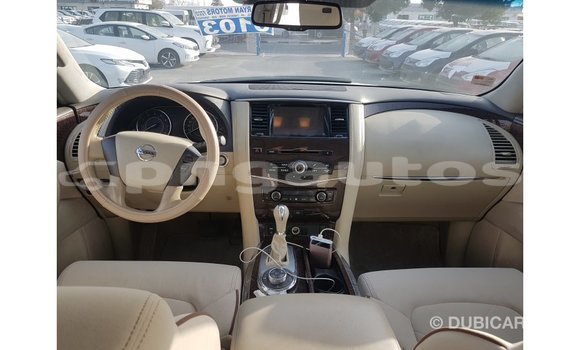 Buy Import Nissan Patrol White Car in Import - Dubai in Enga Buy Import Nissan Patrol White Car in Import - Dubai in Enga