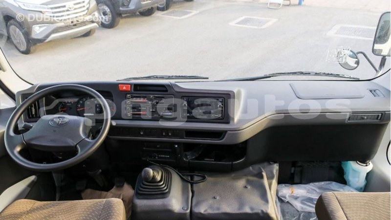 Big with watermark toyota coaster enga import dubai 5325