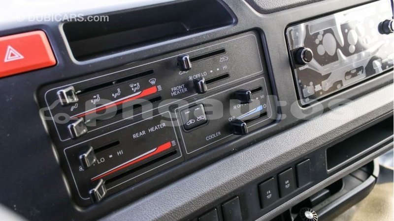 Big with watermark toyota coaster enga import dubai 5325