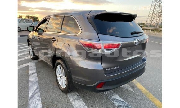 Buy Import Toyota Highlander Other Car in Import - Dubai in Enga Buy Import Toyota Highlander Other Car in Import - Dubai in Enga