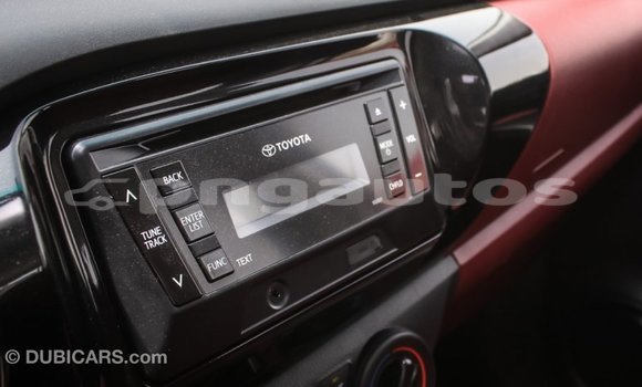 Buy Import Toyota Hilux White Car in Import - Dubai in Enga Buy Import Toyota Hilux White Car in Import - Dubai in Enga