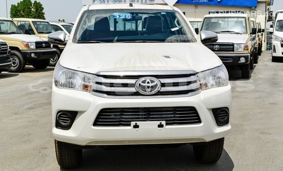 Buy Import Toyota Hilux White Car in Import - Dubai in Enga Buy Import Toyota Hilux White Car in Import - Dubai in Enga