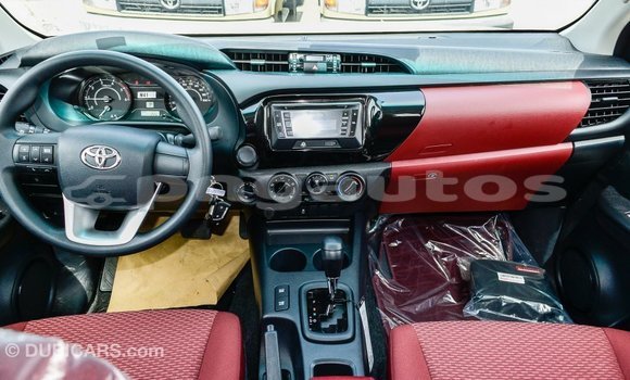 Buy Import Toyota Hilux White Car in Import - Dubai in Enga Buy Import Toyota Hilux White Car in Import - Dubai in Enga