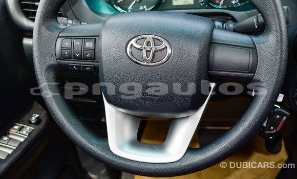 Buy Import Toyota Hilux White Car in Import - Dubai in Enga Buy Import Toyota Hilux White Car in Import - Dubai in Enga