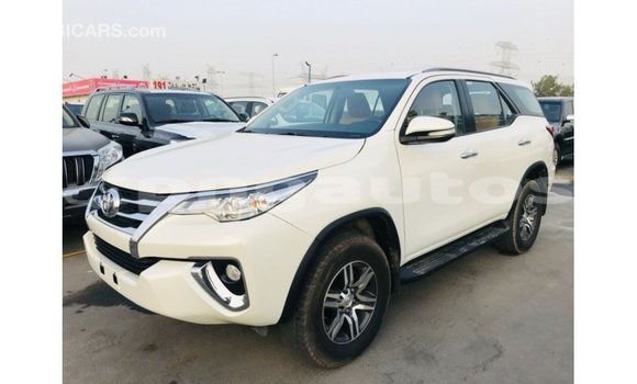 Buy Import Toyota Fortuner White Car in Import - Dubai in Enga Buy Import Toyota Fortuner White Car in Import - Dubai in Enga