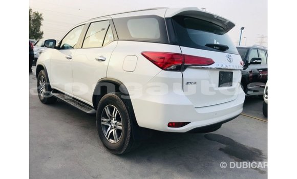 Buy Import Toyota Fortuner White Car in Import - Dubai in Enga Buy Import Toyota Fortuner White Car in Import - Dubai in Enga
