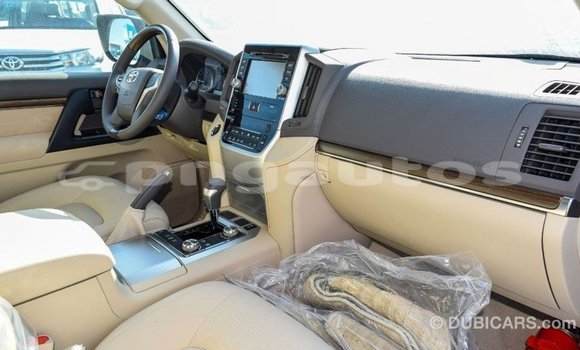 Buy Import Toyota Land Cruiser Black Car in Import - Dubai in Enga Buy Import Toyota Land Cruiser Black Car in Import - Dubai in Enga